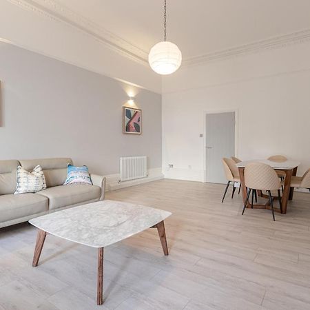 Kensington 2 Bed 2 Bath Apartment For 5 Guests Лондон Екстериор снимка