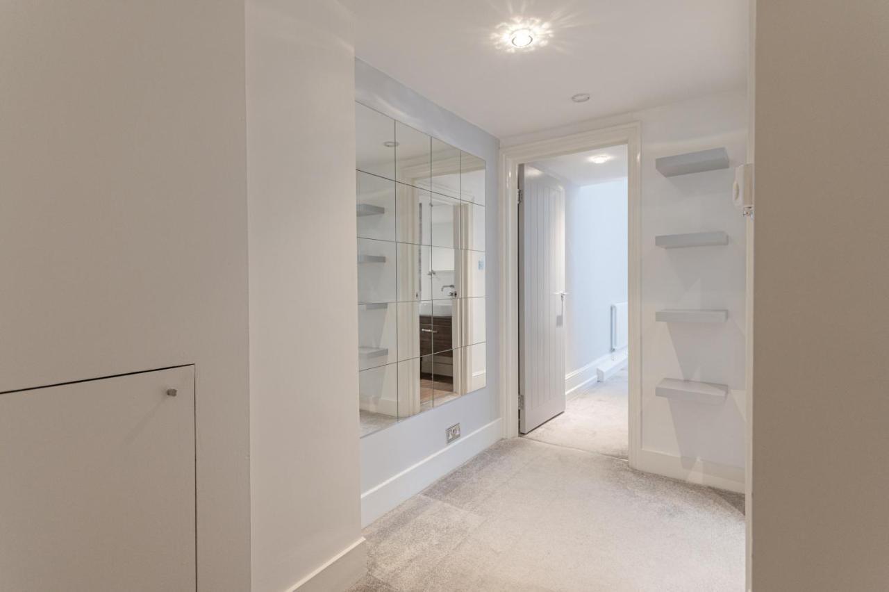 Kensington 2 Bed 2 Bath Apartment For 5 Guests Лондон Екстериор снимка