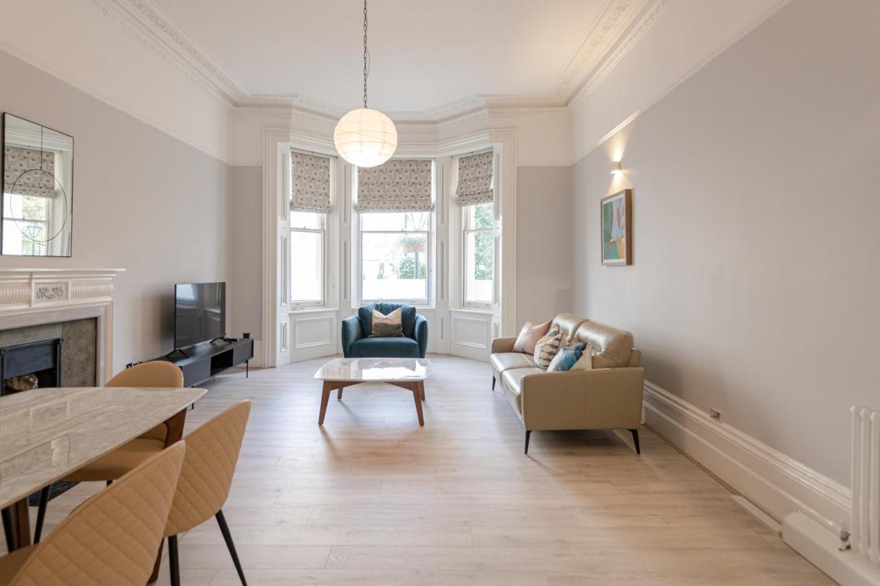 Kensington 2 Bed 2 Bath Apartment For 5 Guests Лондон Екстериор снимка